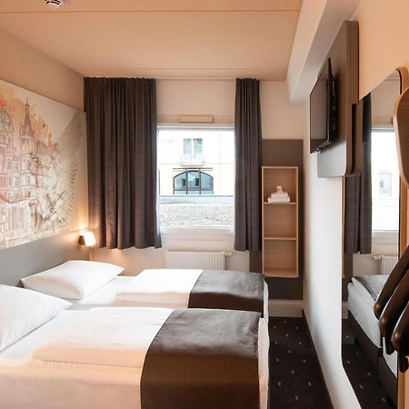B&B Hotel Schwerin-Sued Buitenkant foto